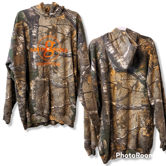 🎤 Garth Brooks Tour Camo Hoodie 3XL Collectible 🦌 - Picture 2 of 4